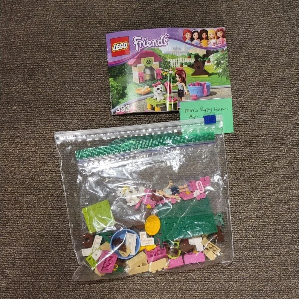 Lego Friends lot of 4 puppy sets, ages 5-12, 385 total pieces